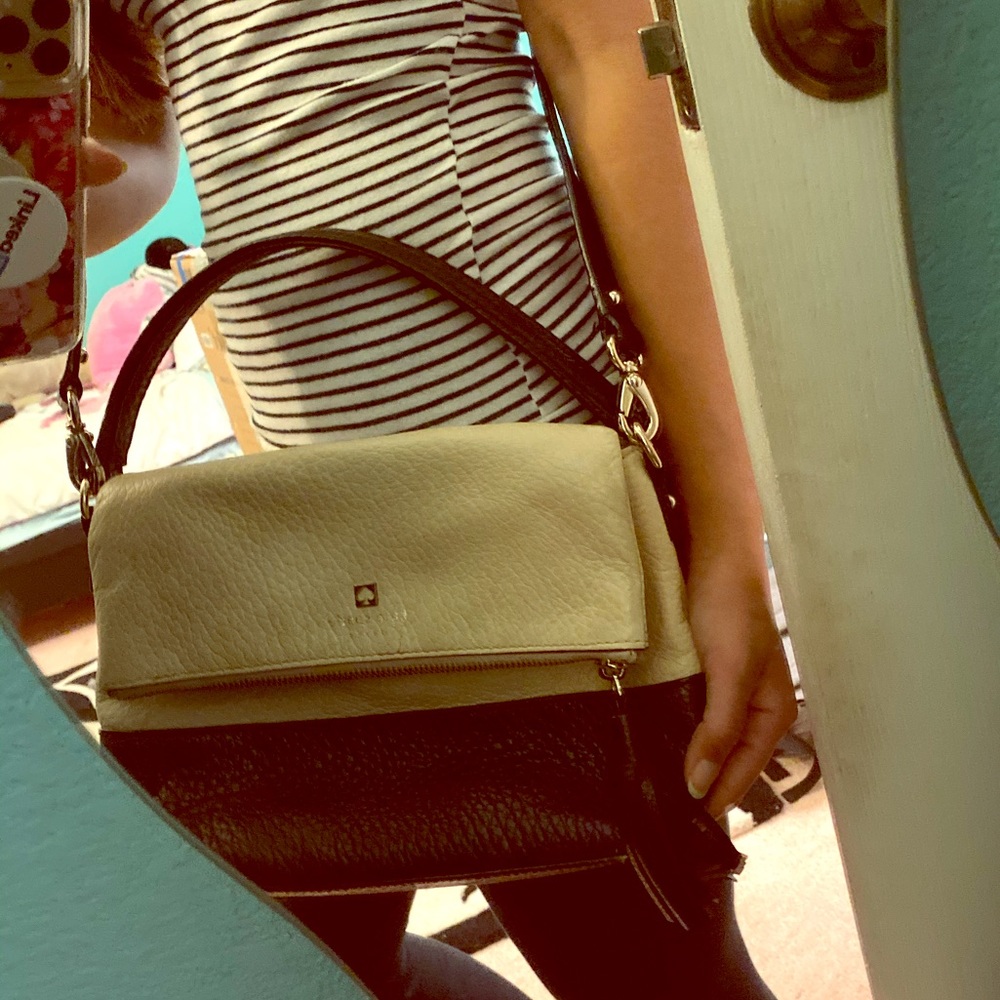 Cream and black Kate spade crossbody